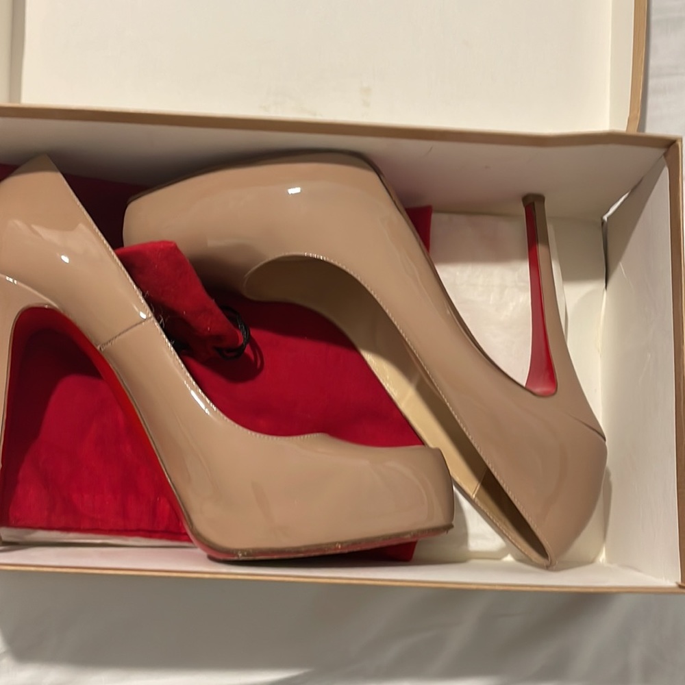 Christian Louboutin Rolando 120 Patent Leather Size 41